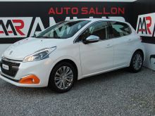 Peugeot 208 1.2i STT