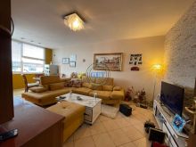 Shitet, Apartament 2+1,Prane Stadiumit, Durres!