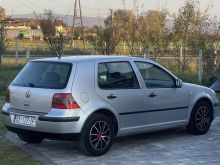 Golf 4  1.4B viti 2001