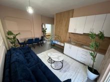 Shitet, Apartament 2+1, Totalisht i mobiluar, Golem, Durres