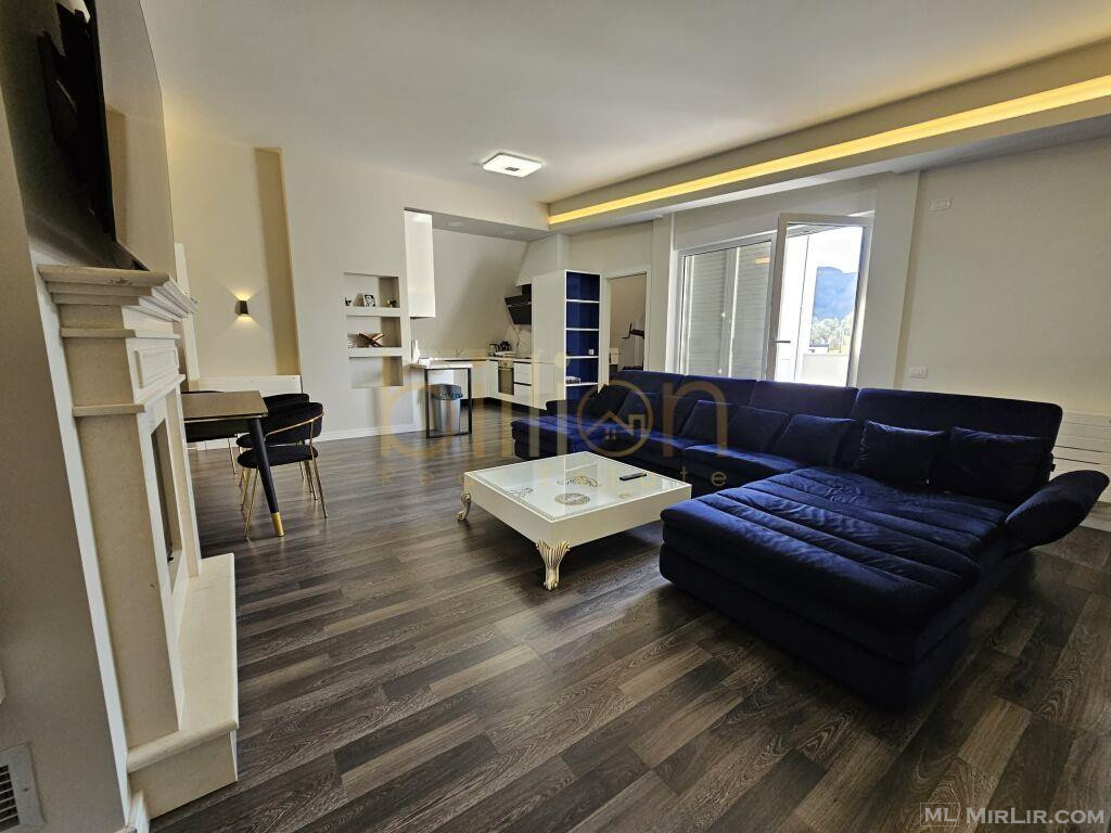 SHITET SUPER APARTAMENT 3+1+2+VERANDE TEK REZIDENCA FZ