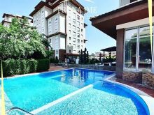 PENTHOUSE ME QIRA NE LAGJEN KALABRIA 130m2