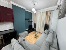 ?? APARTAMENT 1+1 PË QIRA DITORE NË LUNGOMARE, VLORË.