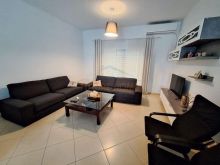 0697048069Qera, Apartament 2+1+2 Rruga e Miqesise