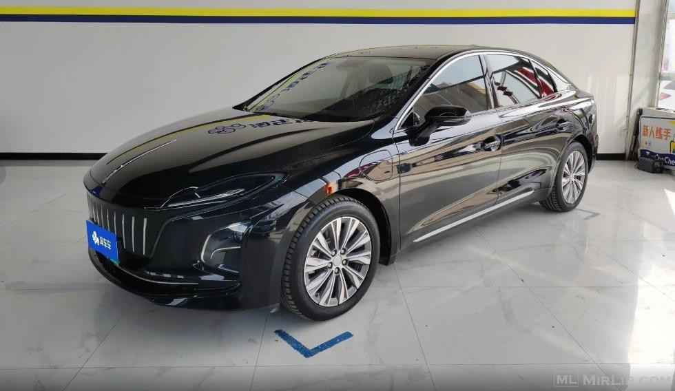 Hongqi E-QM5 2022 rental version  431 km