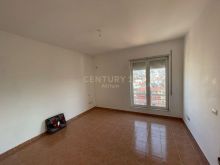 SHITET APARTAMENT 2+1+2 TEK QYTET STUDENTI!