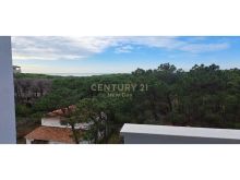Shitet Apartament 1+1+1 Drejtoria e Policise € 105 000