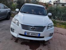 TOYOTA RAV 4 Në shitje