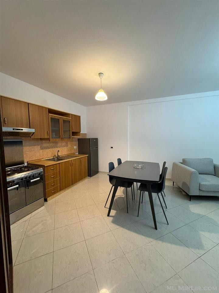 JEPET ME QIRA APARTAMENT 1+1 TE RRUGA E ELBASANIT.
