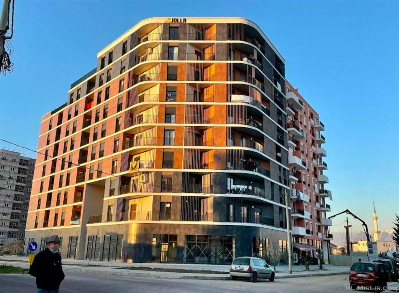 Shitet apartamenti 1+1 ne Astir