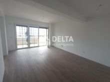 Ofrohet për shitje Banesa ne lagjjen Tophane📍