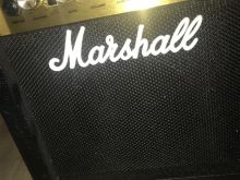 MARSHALL MG10 - AMPLIFIKATOR I RI