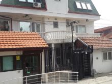 Shitet objekti 1200m2 ne 7 ari truall ne Arberi