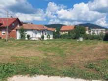 135.Shitet shtepia me 17.5 ari  truall ne Bardhosh