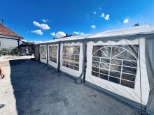 TENDA SHATORA TAVOLINA DHE KARRIKA ME QERA 044280873