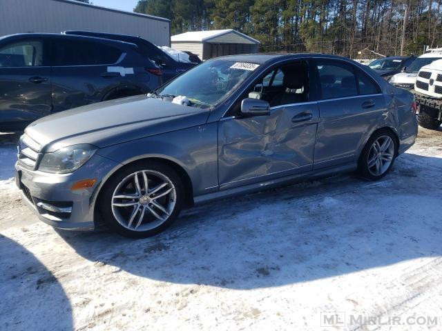 2012 Mercedes Benz C Class C300 4Matic