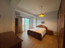 0696044427  Shitet, Apartament 3+1+2, Lagjia 18 ,Durres 110K