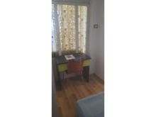 1.Shitet, Apartament 2+1, Tek Stacioni I Trenit, Durres!!