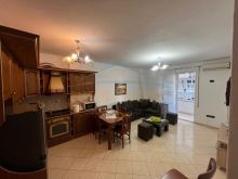 0696044427   Shitet, Apartament 1+1, Rruga e Portit, Durres