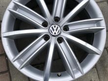 DISQE 18 INC..TIGUAN..ORIGJINAL.. SHITEN 