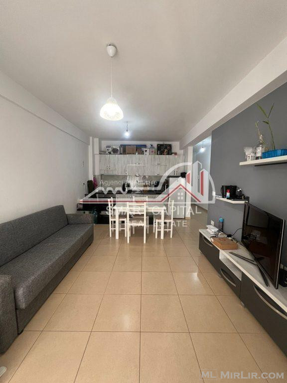 APARTAMENT 1+1 ME QIRA NE LUNGOMARE ,VLORE!