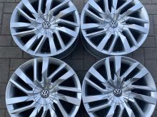 DISQE 19 INC..TIGUAN..PHAETON ..2019..ORIGJINAL.. SHITEN 