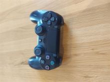 PS4 1TB + 3 Leva + 16 Lojra