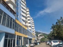 Apartament i rinovuar, 2+1+2, + garazh,  Pallati  Molla,