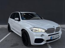 BMW X5 M50 2018 381ps
