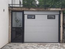Servis per garazha  dyer dritare  motorra