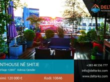 Ofrohet penthouse për shitje në Qendër