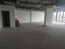 Objekt afarist 2700m2 me qira afer qendres!DELTA