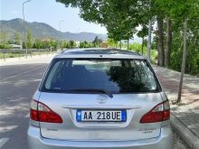 Toyota Avensis Verso