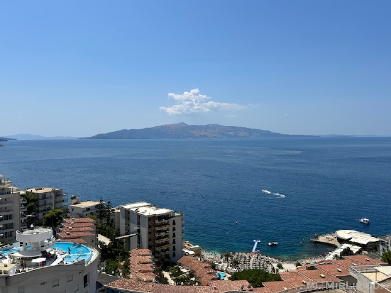 Ne shitje Papafingo me pamje nga deti ne Sarande - thumbnail 2