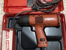 Makina për shrafa dhe bulona Hilti
