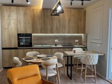 TEL 0689491505 SHITET APARTAMENT 3+1 NE PLAZH