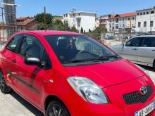 Makine Toyota Yaris 2007 Nafte, e Kuqe Manuale Kondicioner
