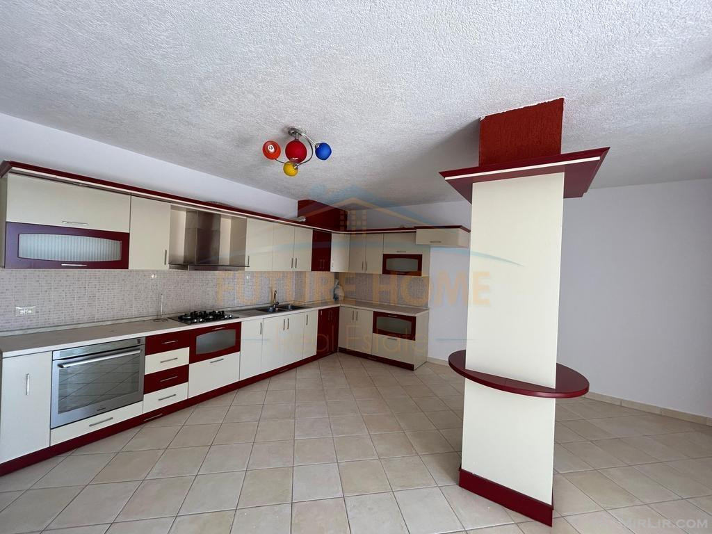 0696044464 - Shitet Apartment 1+1+Veranda, Rrota Kuqe