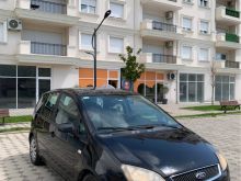 Shitet Ford Focus C-Max  mundsi ndrrimi