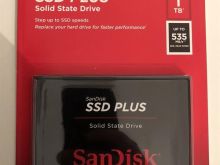 SANDISK SSD PLUS 1TB (ne kuti)