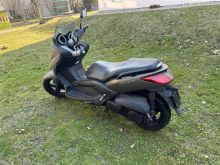 Yamaha X-Max 250