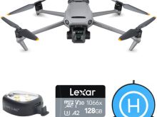 DJI Mavic 3 Fly More Combo with STROBE Light & 128GB microSD Kit