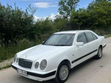 Mercedes 220 e rks 8 muj viti 98