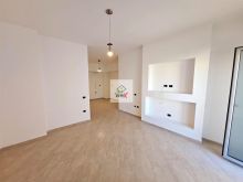 SHITET SUPER APARTAMENT 2+1+2 PRANE PALLATIT TE SPORTIT