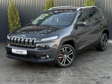 JEEP CHEROKKE 2.2D 4x4 - *MODEL LONGITUDE*