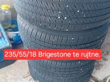 235/55/18 Brigestone te rujtne.