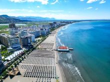 Jepet me qira apartament ne plazh Shëngjin