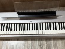 Piano Elektrike