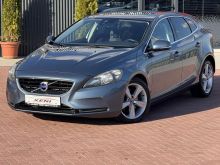VOLVO V40 D2 1.6D “POWERSHIFT MOMENTUM”