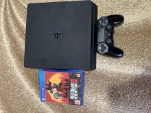Shitet PS4 Slim 1TB + Lojëra + Joystick